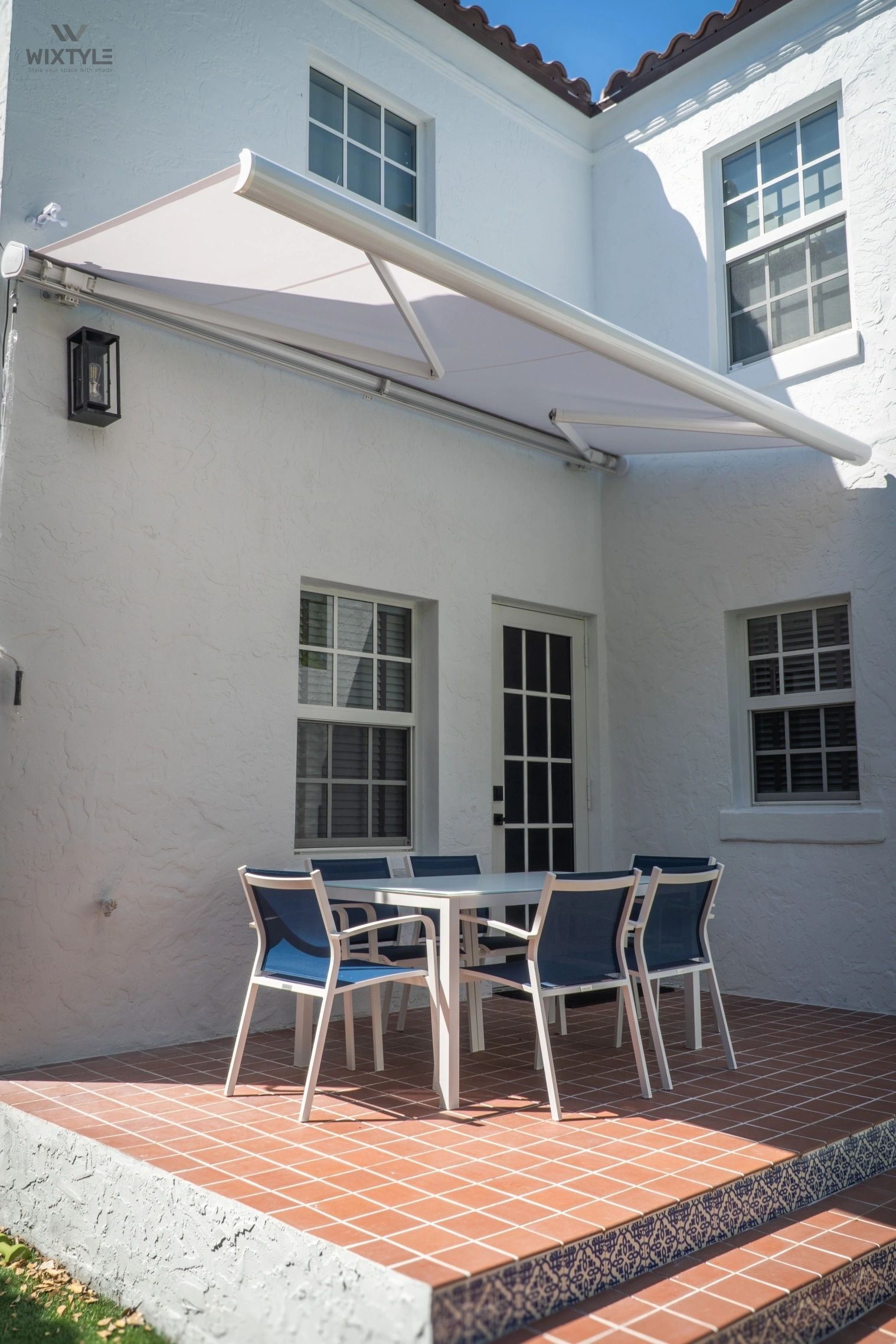 Retractable Awnings